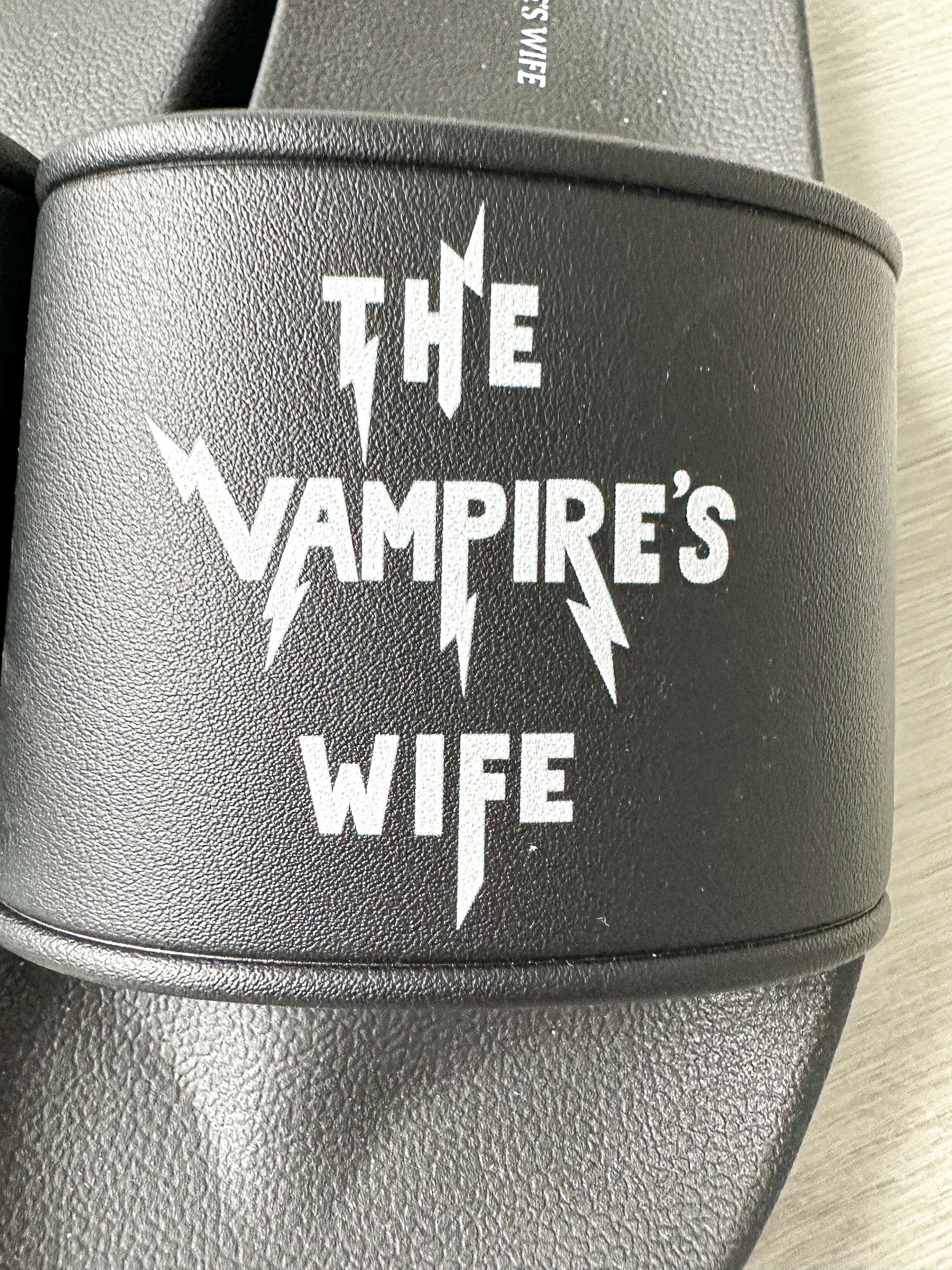 The Vampire's Wife Mens Black Logo Detail Sandals Sliders - House Of Huntington