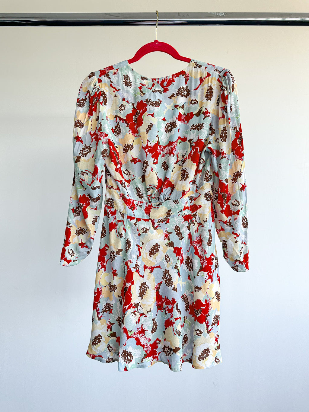 Rixo London Jules Poppies Floral Print Button Front V-Neck Summer Mini Dress - House Of Huntington
