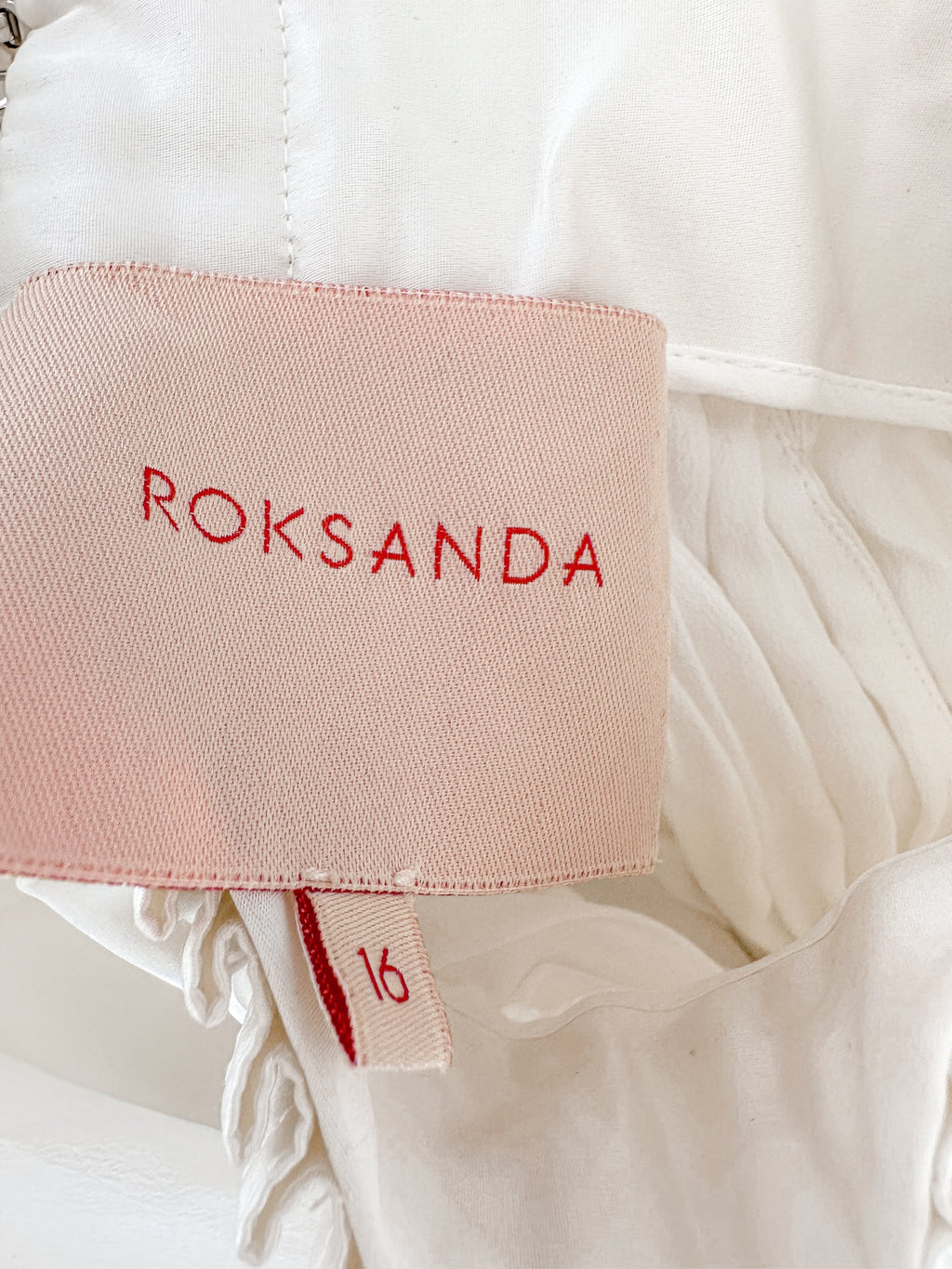 Robe de mariée Anaisa en taffetas ivoire à col montant Roksanda