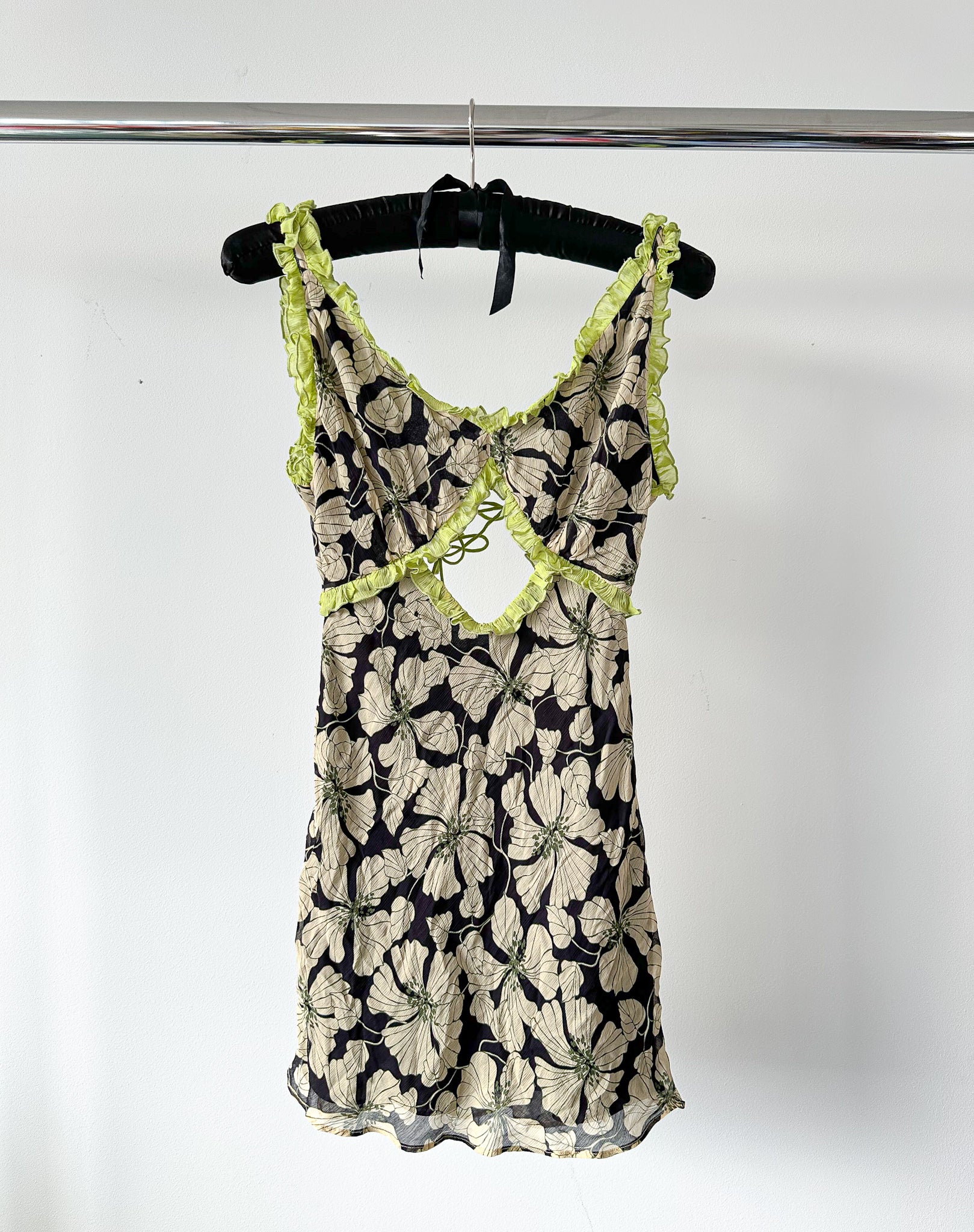 De La Vali Floral Chiffon Ruffle Cut-Out Olive Green Art Deco Mini Dress