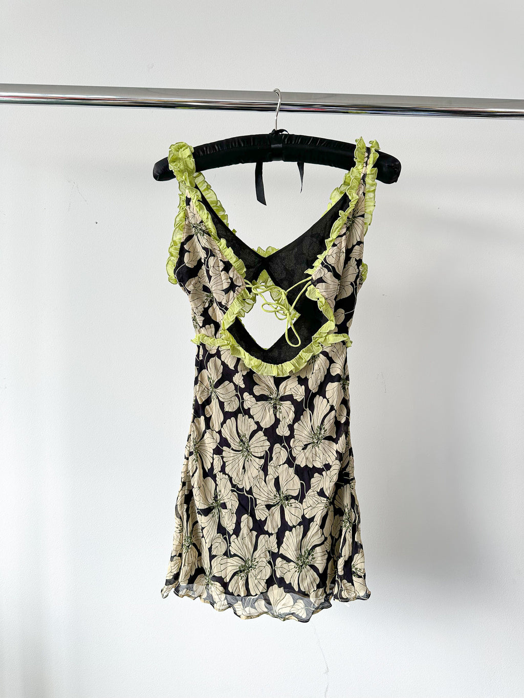 De La Vali Floral Chiffon Ruffle Cut-Out Olive Green Art Deco Mini Dress