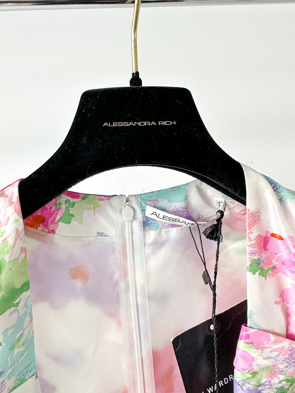 ALESSANDRA丰富花卉印花塔夫绸蝴蝶结前褶饰迷你连衣裙