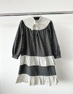 Batsheva Fifi gestuftes Minikleid mit Blumenrüschen