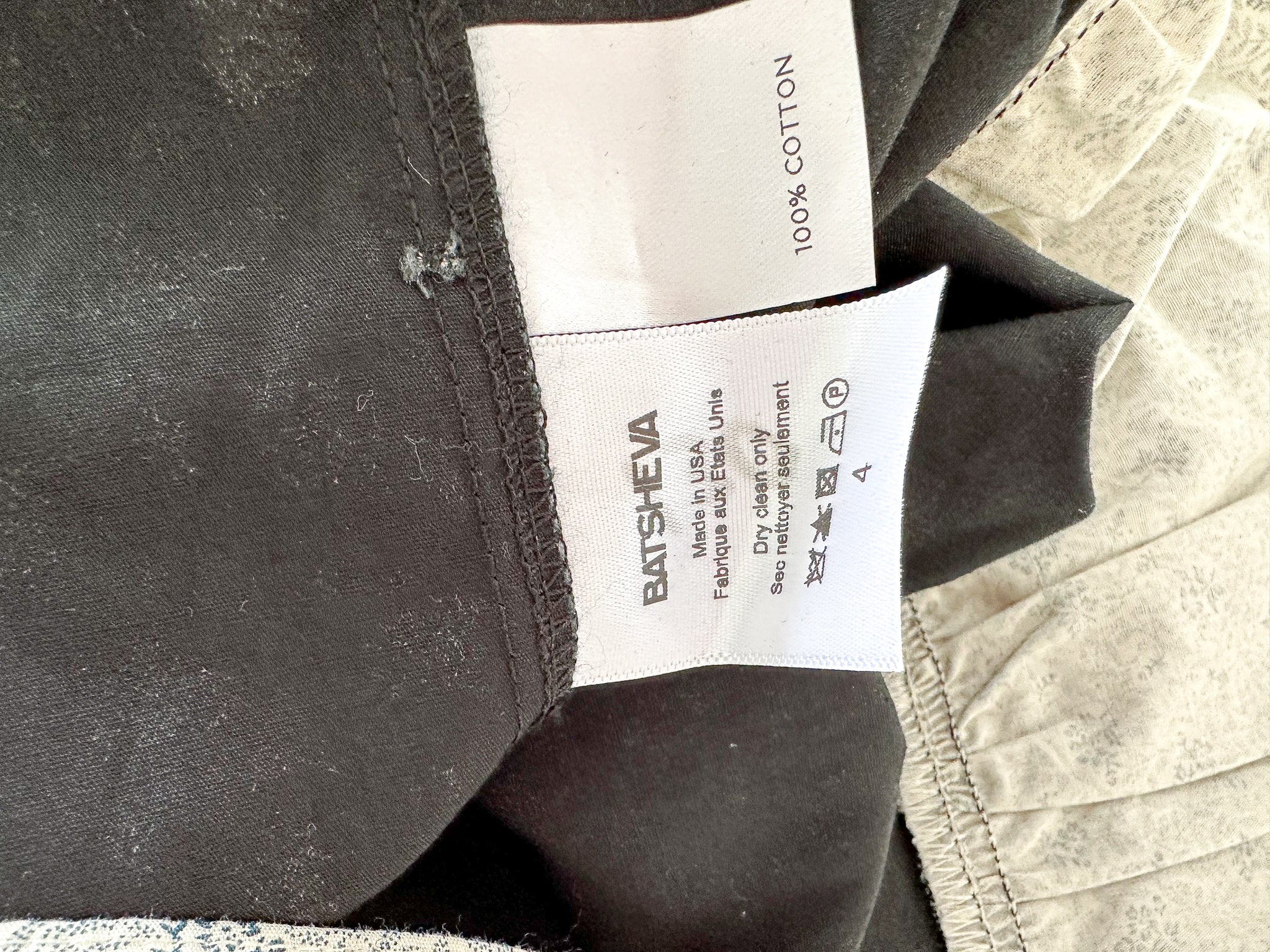 Batsheva Fifi gestuftes Minikleid mit Blumenrüschen