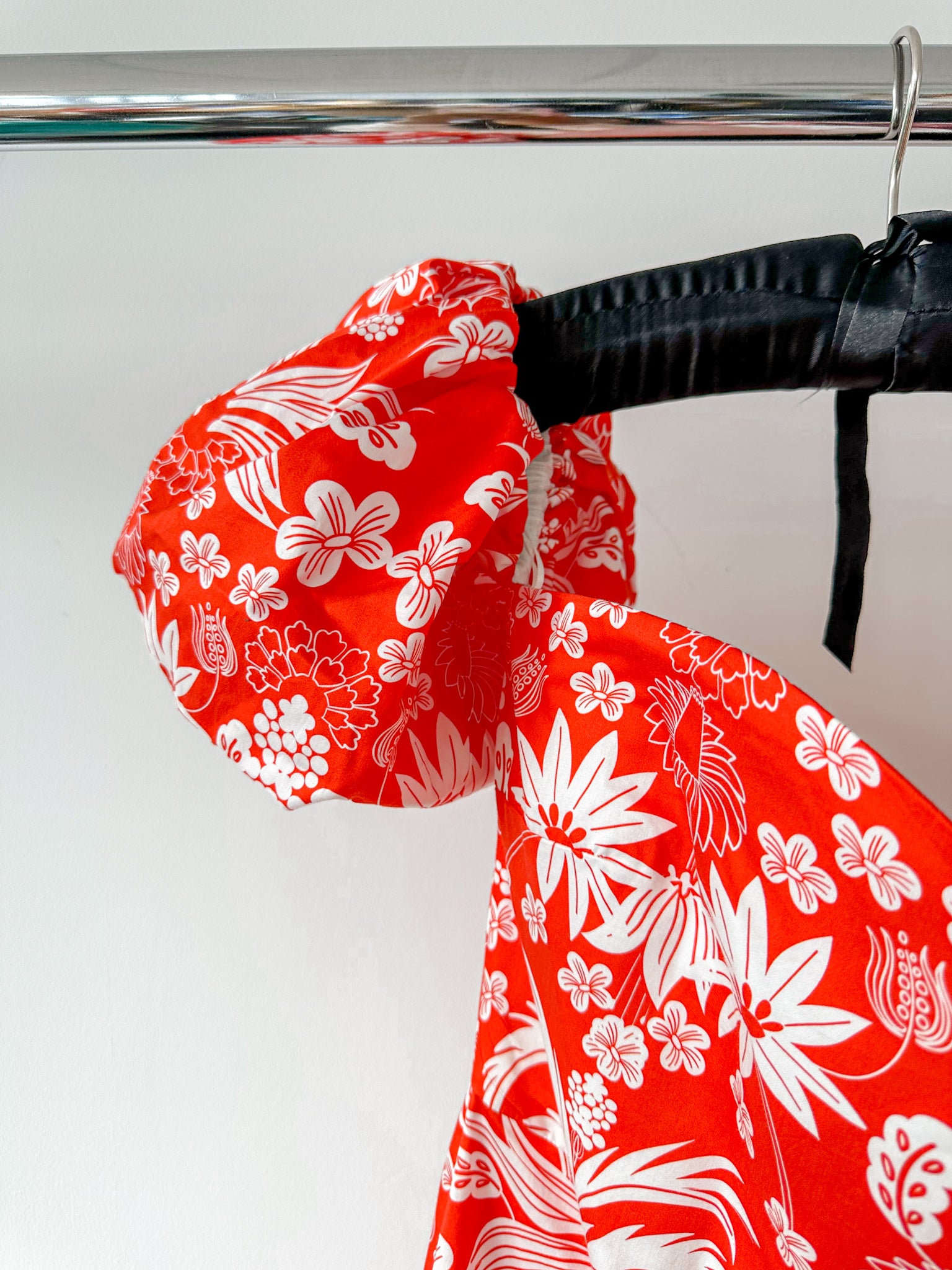 Borgo De Nor Ziggy Red Floral Off Shoulder Hemera Mini Dress