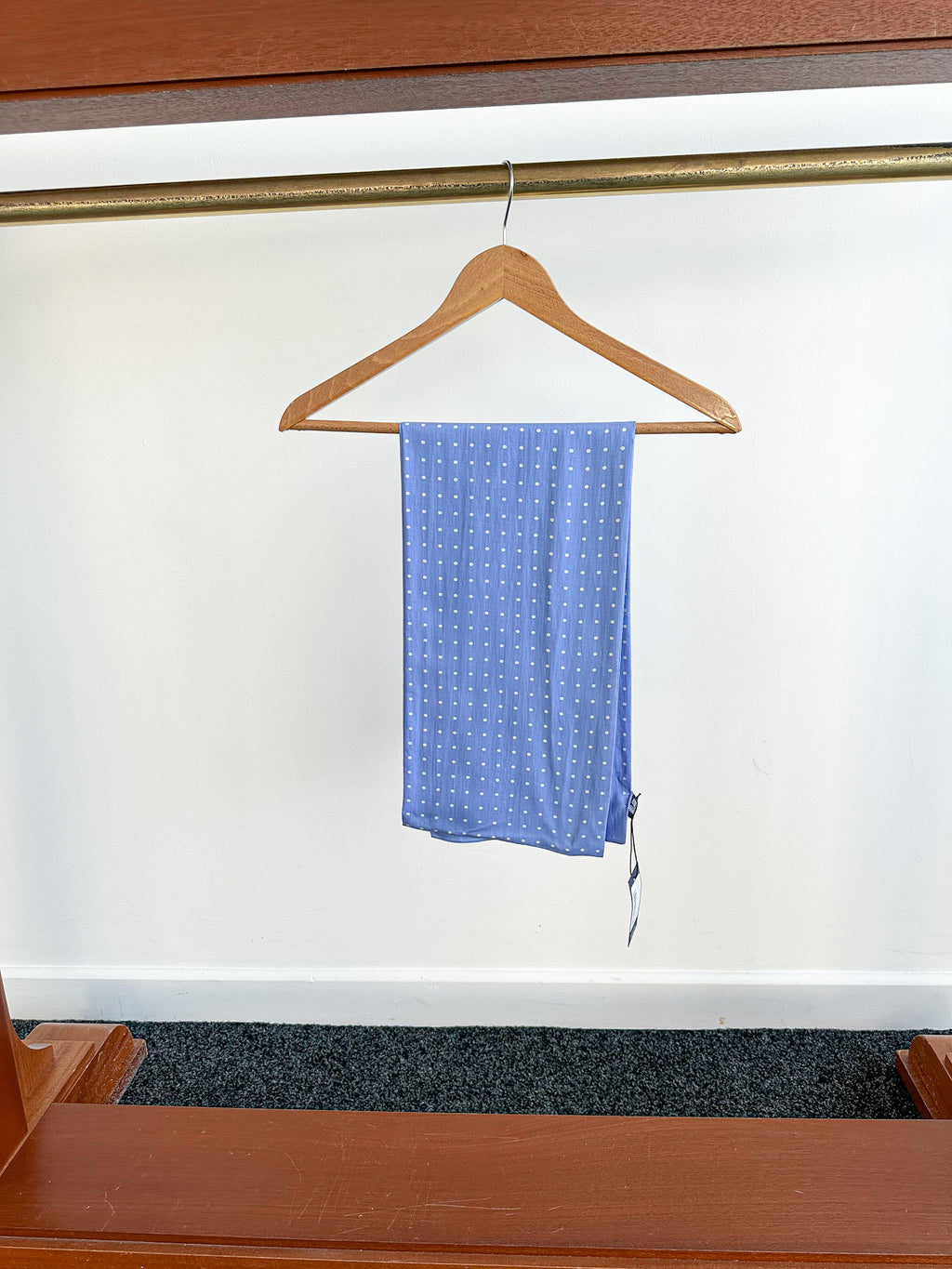 Drake's Light Blue Tubular Silk Rectangle Spotted Reversible Heart Scarf - House Of Huntington