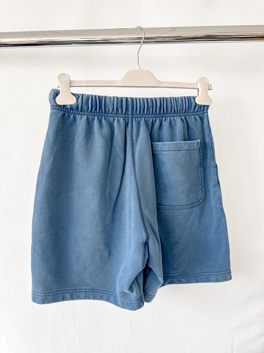 Drake's Acid Blue Cotton Drawstring Jogger Shorts