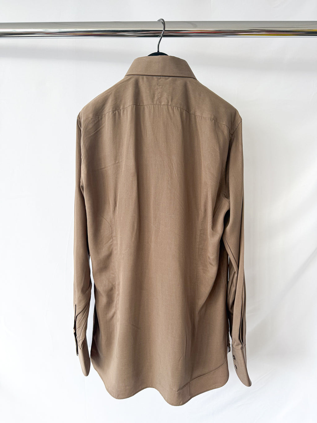 Chemise en soie marron mat Tom Ford
