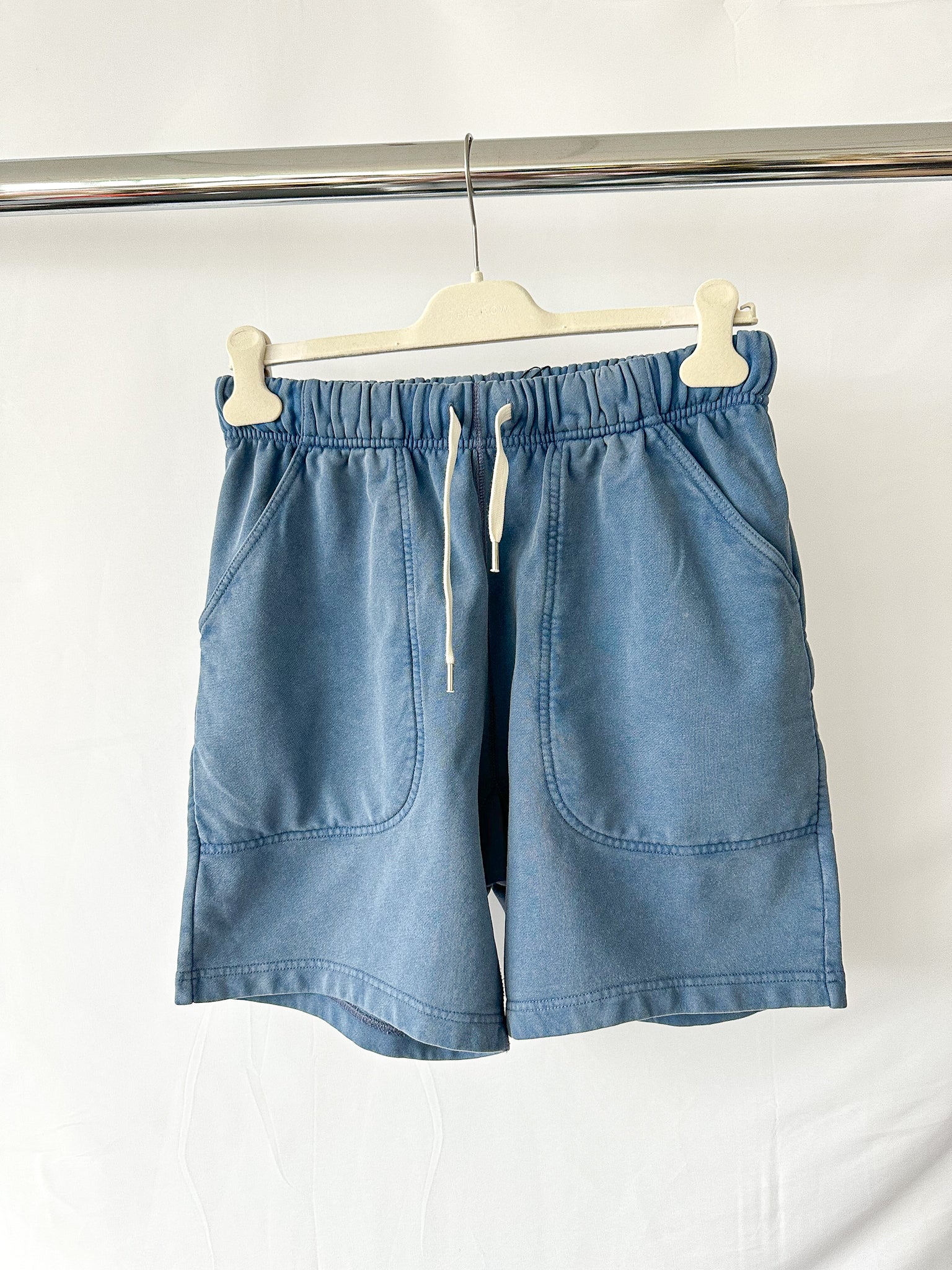 Drake's Blue Cotton Drawstring Jogger Shorts
