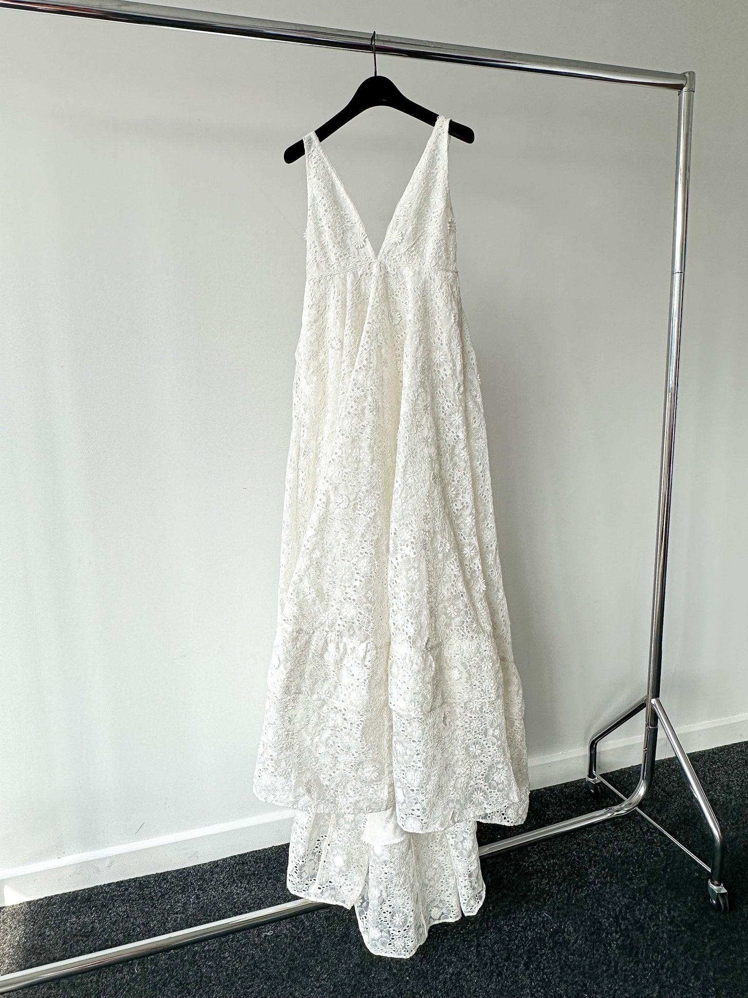 LoveShackFancy Bridal White Romantic Lace Bow Back Wedding Gown - House Of Huntington