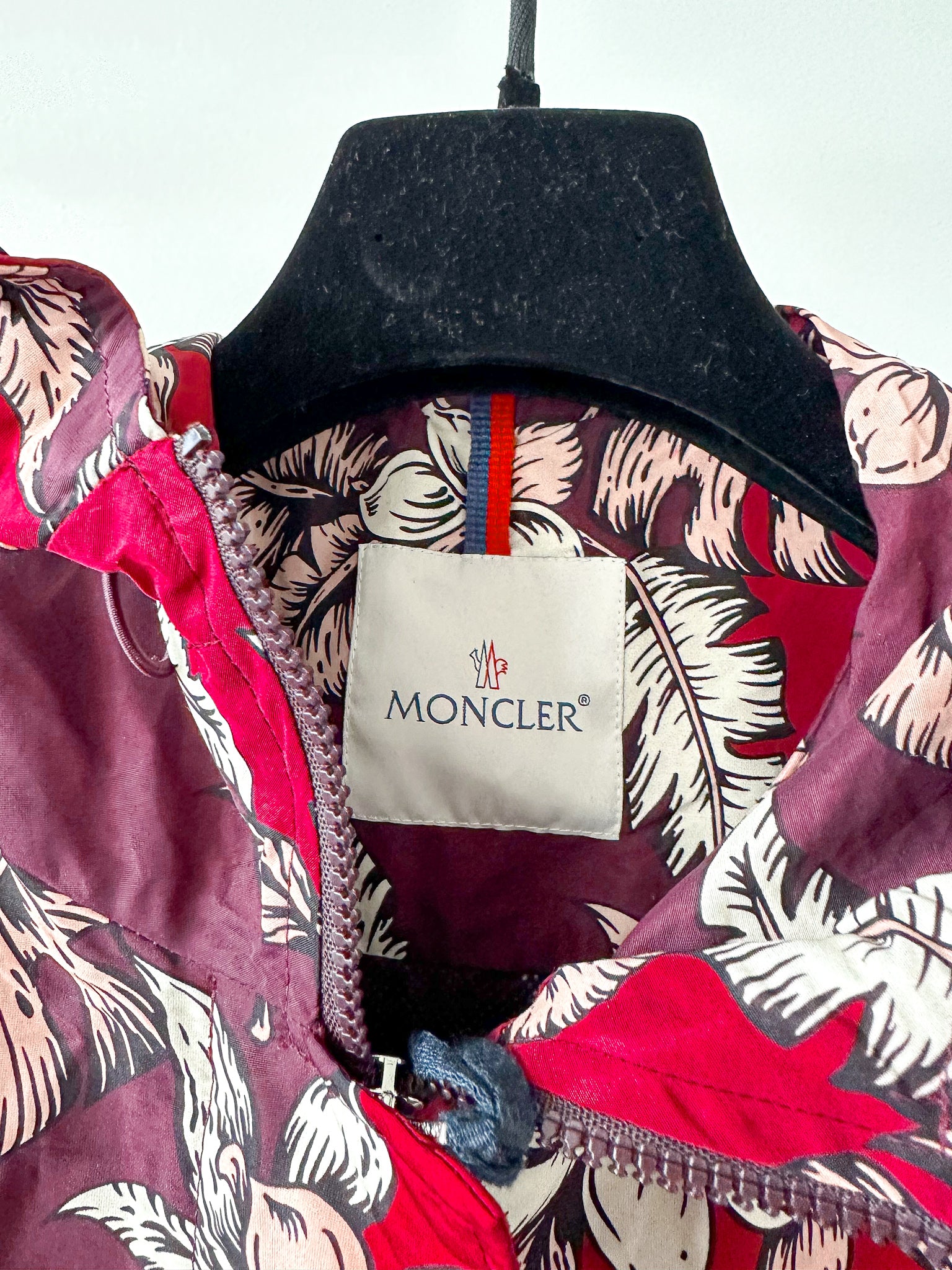 Moncler Astrophy Blumenjacke Burgund