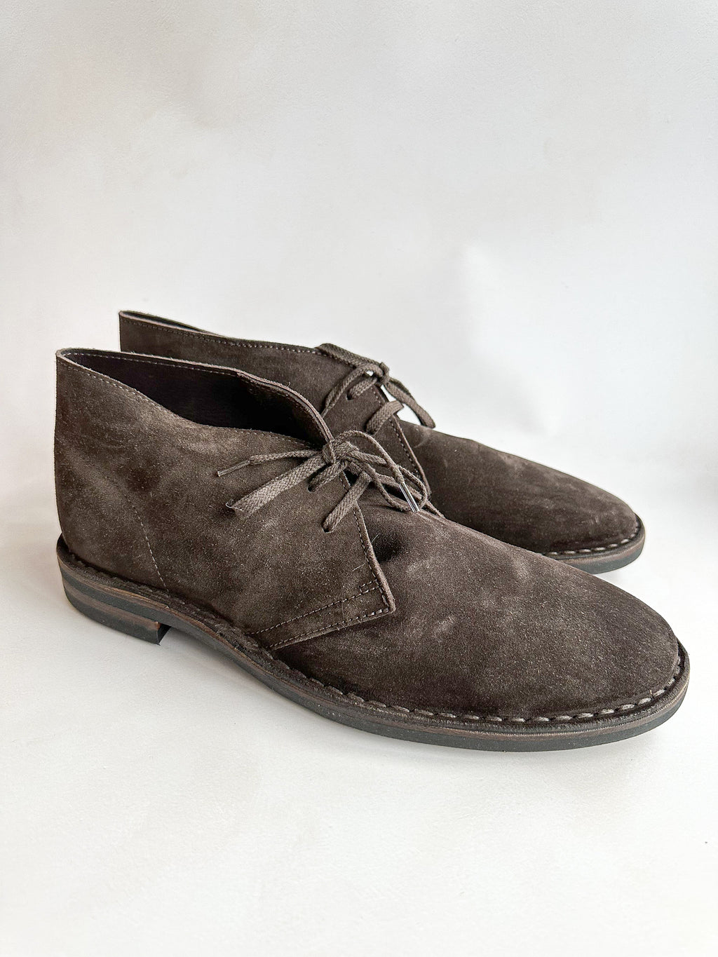 Drake's Clifford Desert Boot Dark Brown Roughout Suede with Rubber Sole