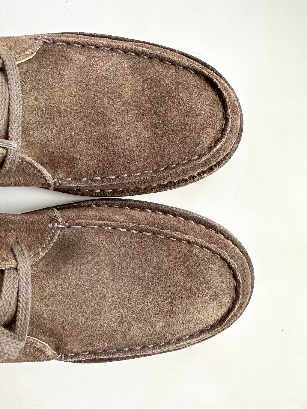 Drake's Crosby Moc-Toe Chukka Boot Brown Suede