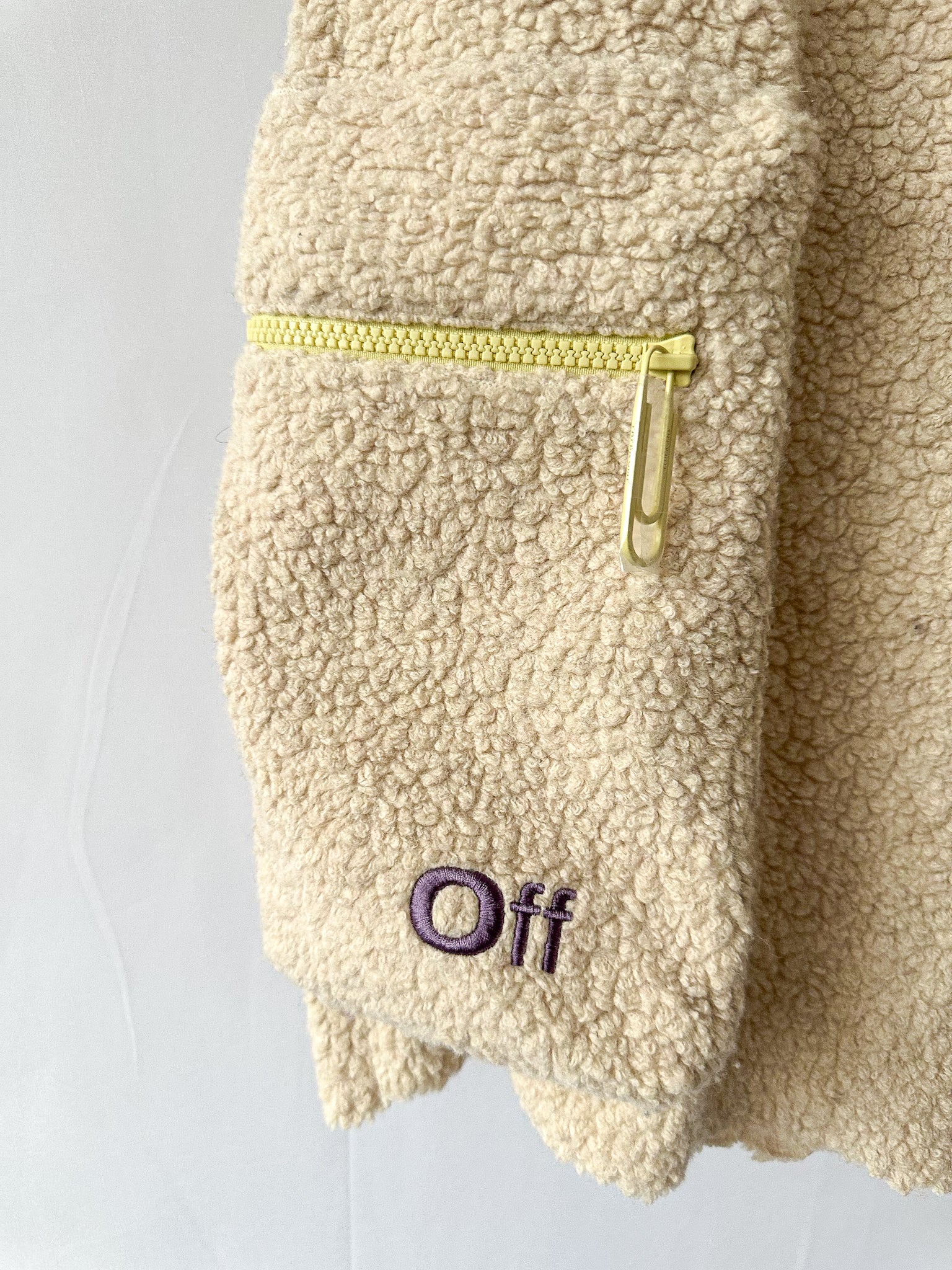 Off-White Beige Teddy Bounce Cropped Joggers