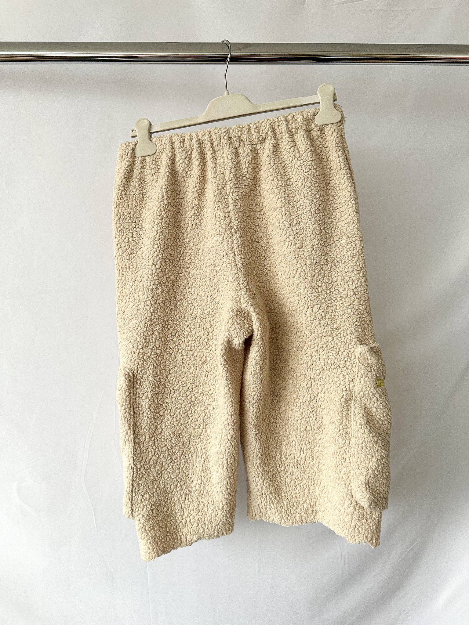 Off-White Beige Teddy Bounce Cropped Joggers