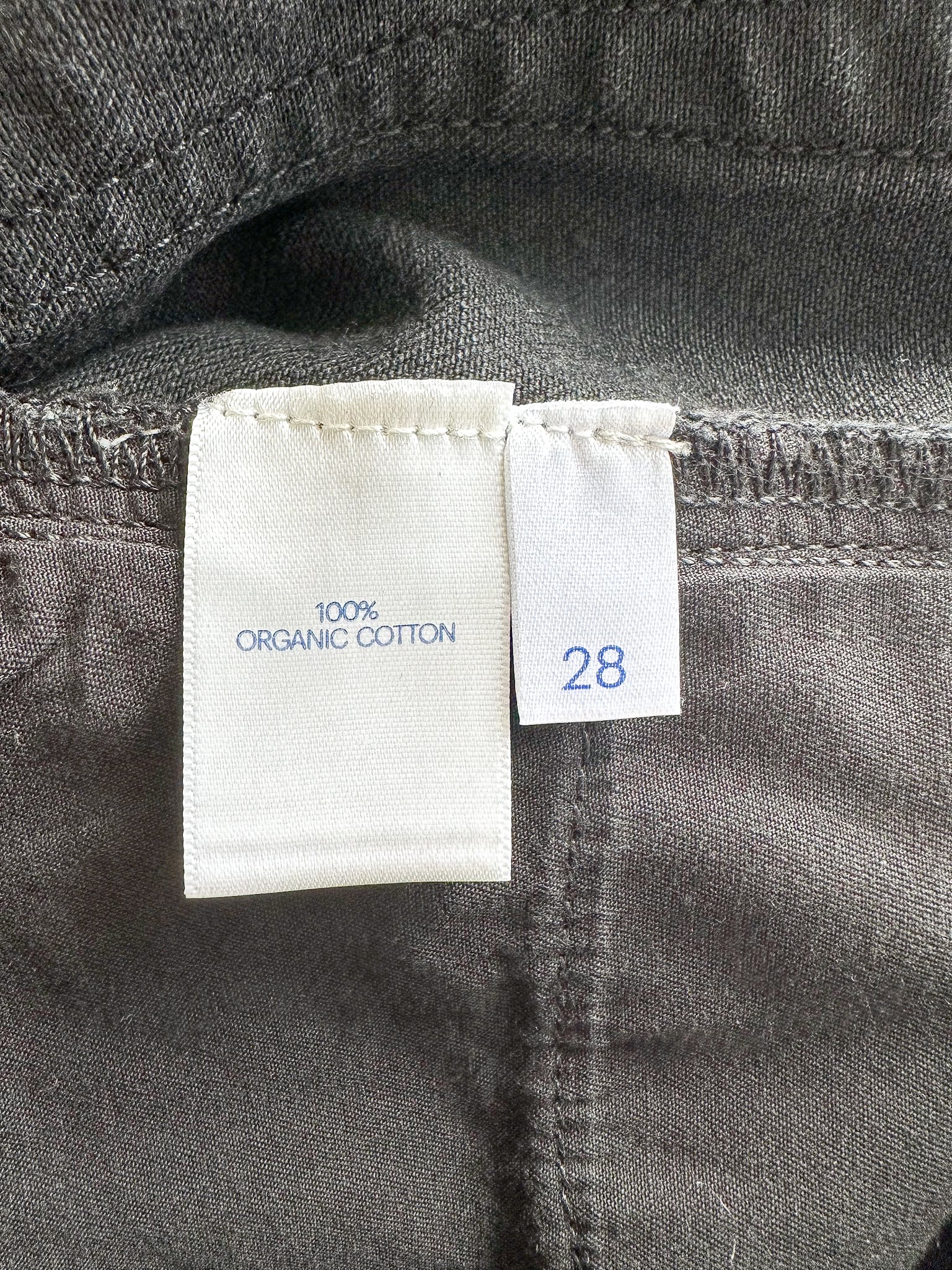 Jean droit en coton biologique noir Raey