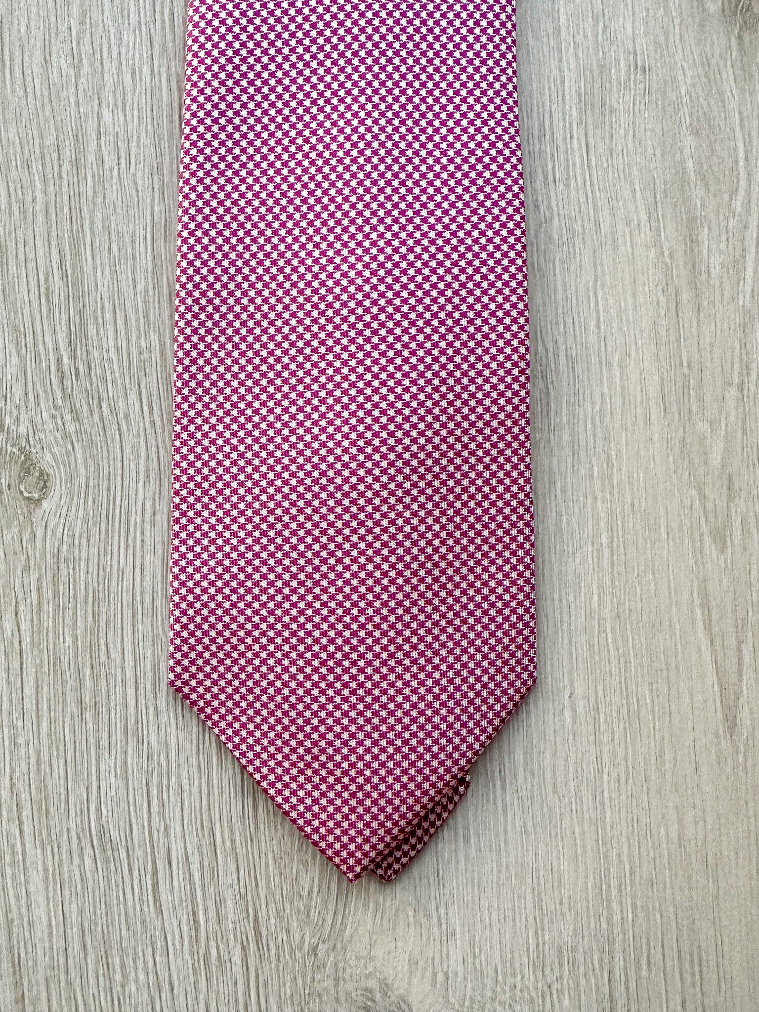 E Marinella Purple White Dogtooth Print Pattern Tipped Silk Tie