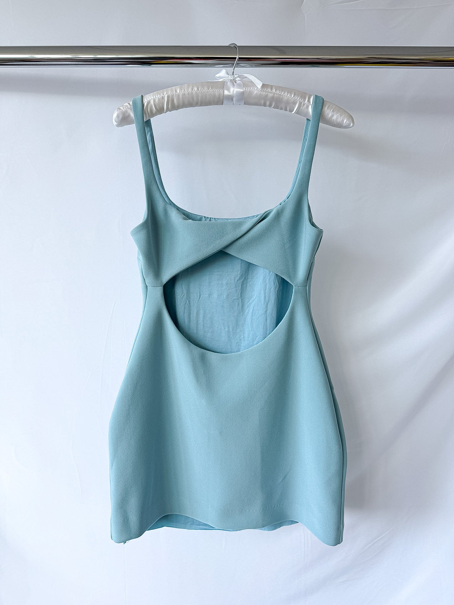 Bec + Bridge Reina Blue Open-Back Stretch-Woven Mini Dres