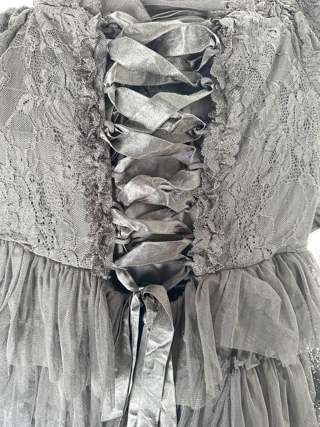 Amy Jane London Black Lace Sweetheart Neck Coquette Sofia Maxi Tulle Dress - House Of Huntington