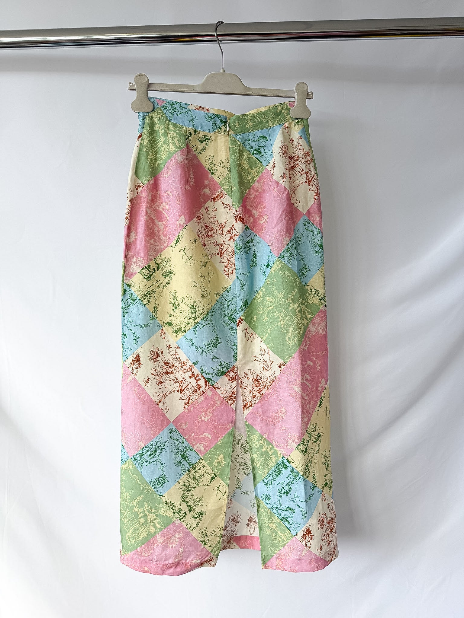 Kitri Floral Colorful Patchwork 90s Style Skirt