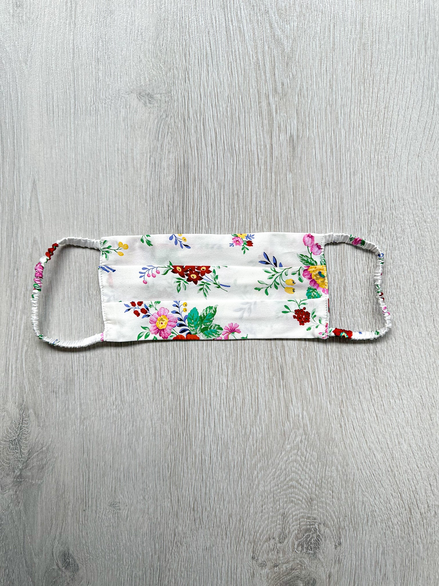 The Vampire's Wife Floral Print Satin Face Mask - House Of Huntington