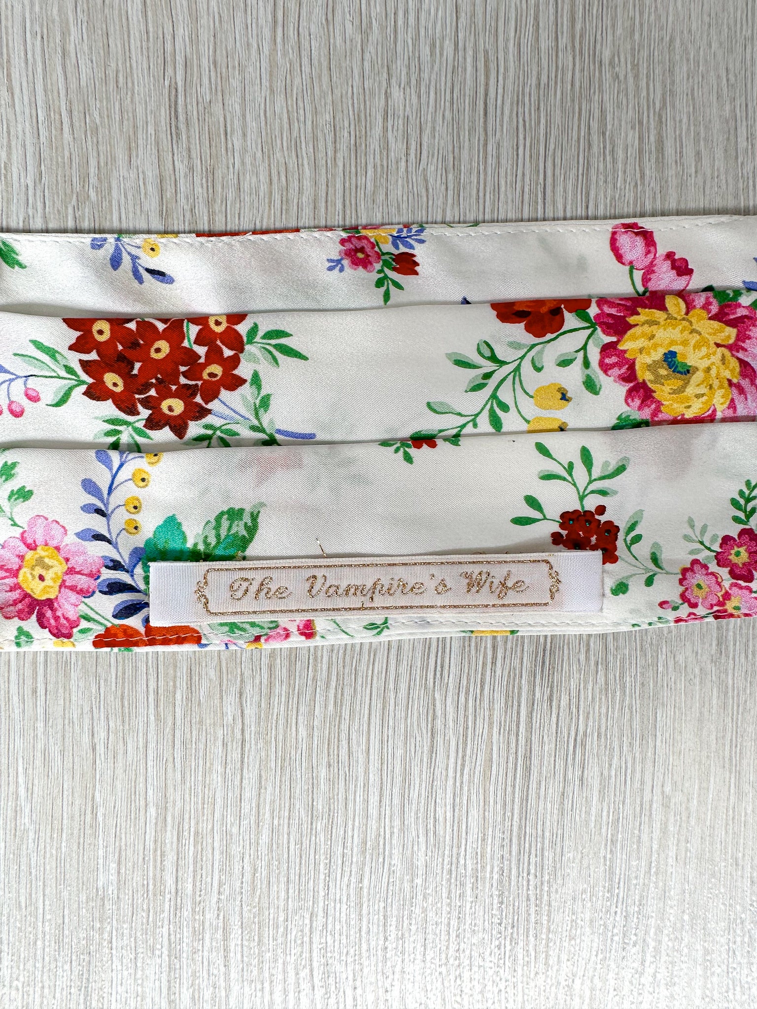 The Vampire's Wife Floral Print Satin Face Mask - House Of Huntington