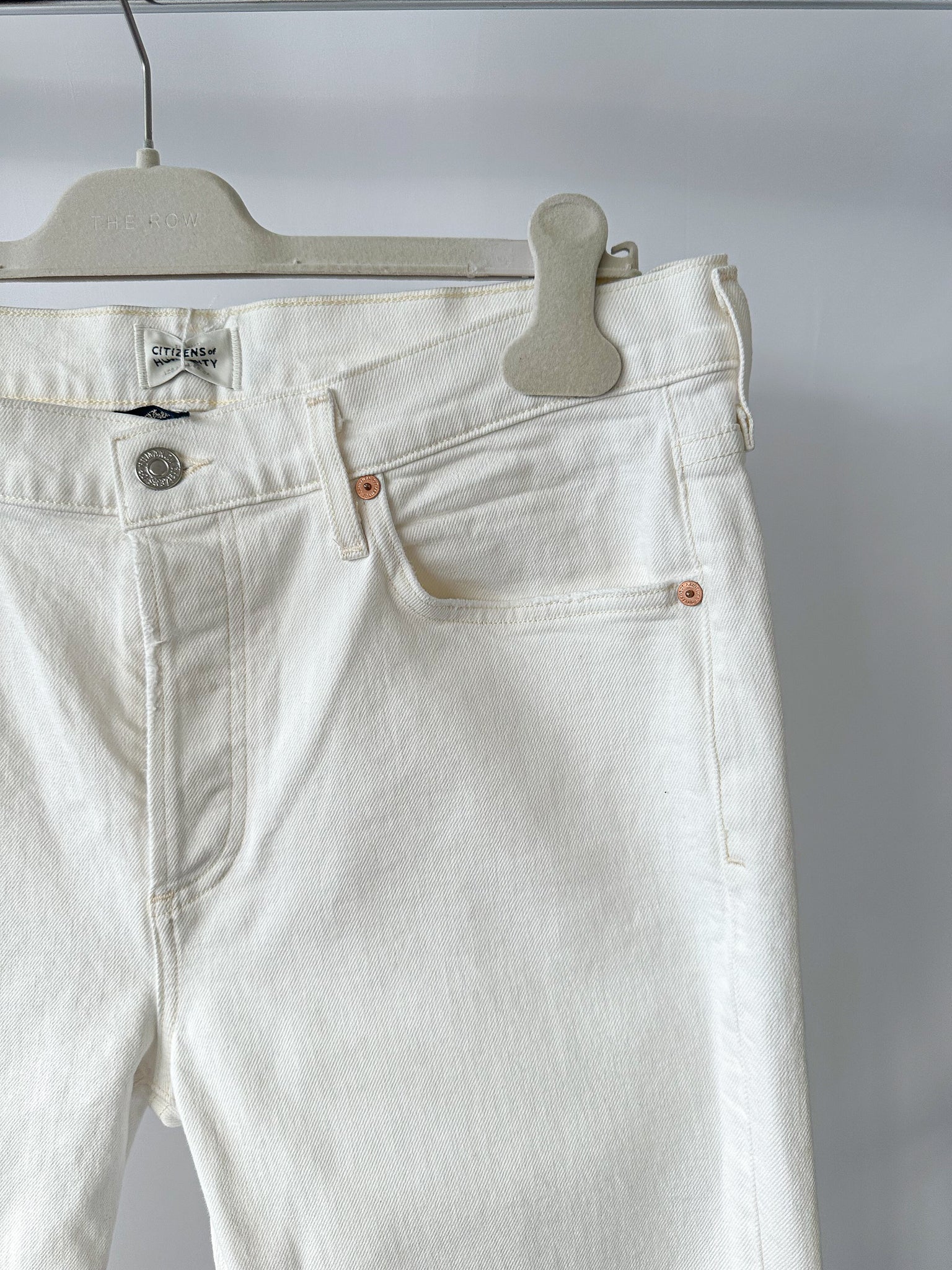 Citizens Of Humanity White Emerson Slim Boyfriend 27" Leg Jeans