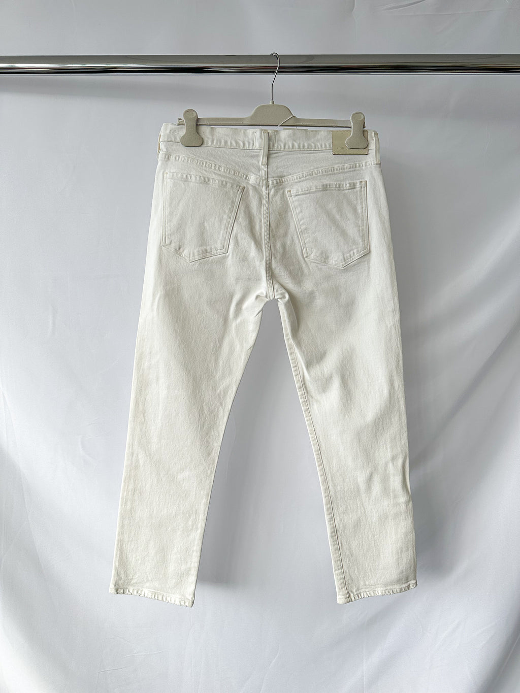 Citizens Of Humanity White Emerson Slim Boyfriend 27" Leg Jeans