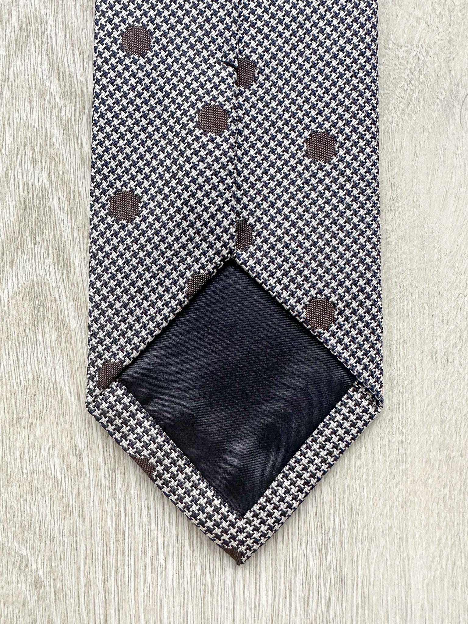 Drake's Grey Dogtooth Brown Dot Woven Tie