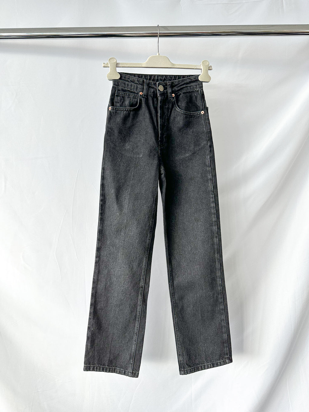 Raey Black Find Straight Leg Denim Jeans