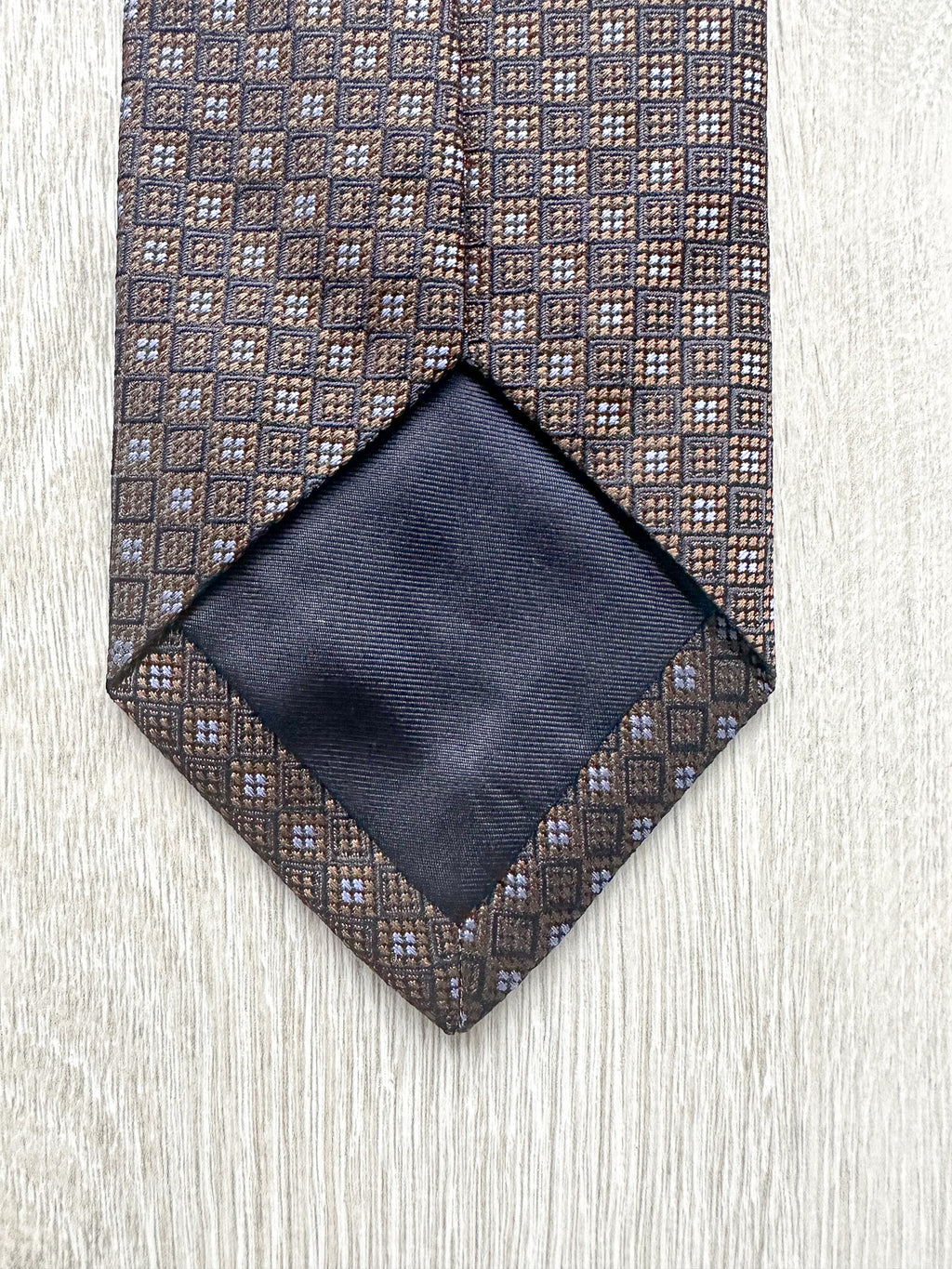 Drake's Brown Woven Square Design Tie