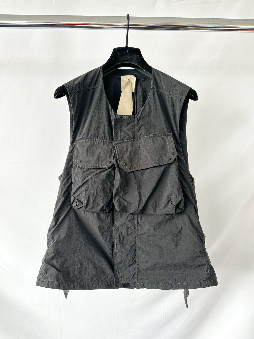 Ten C Mid Layer Vest In Black