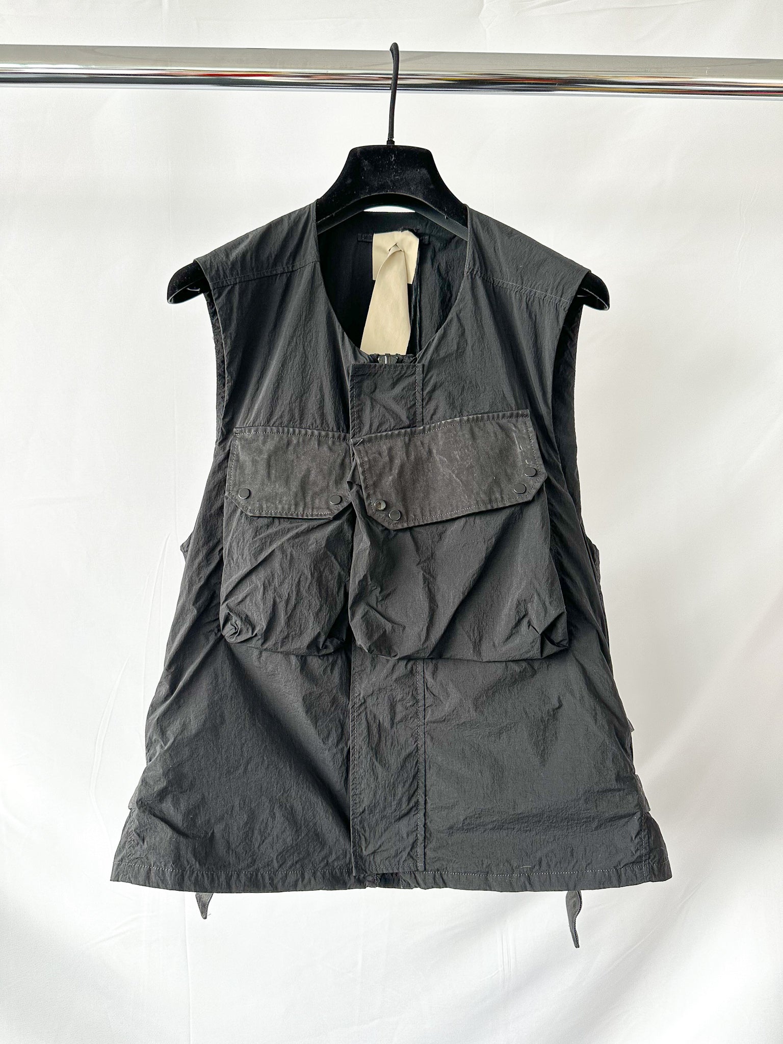 Ten C Mid Layer Vest In Black