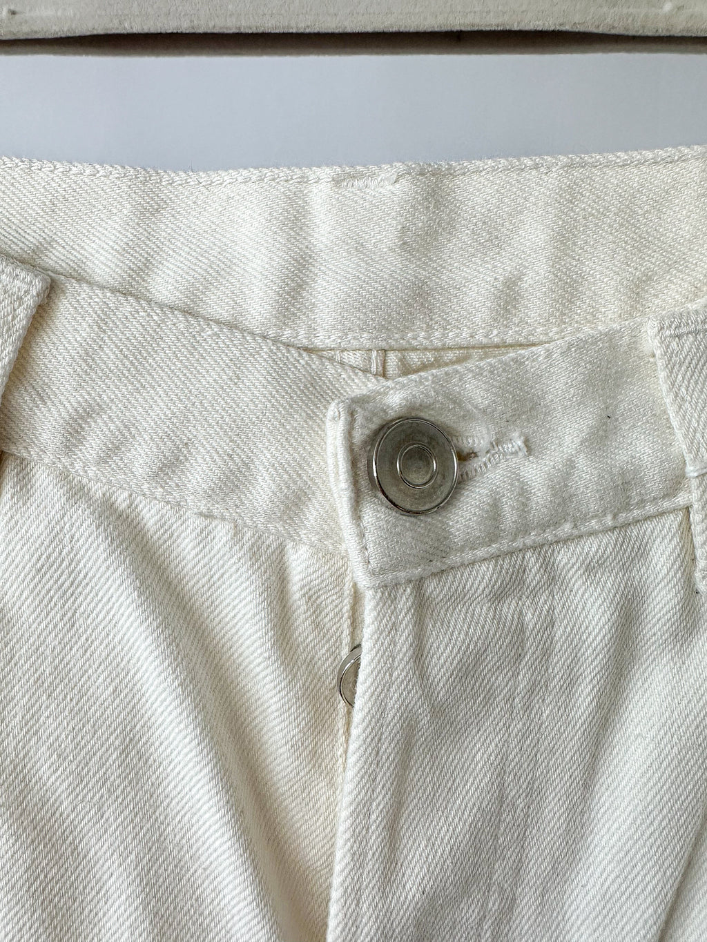 Husbands White Straight Leg 5-Pocket Jeans