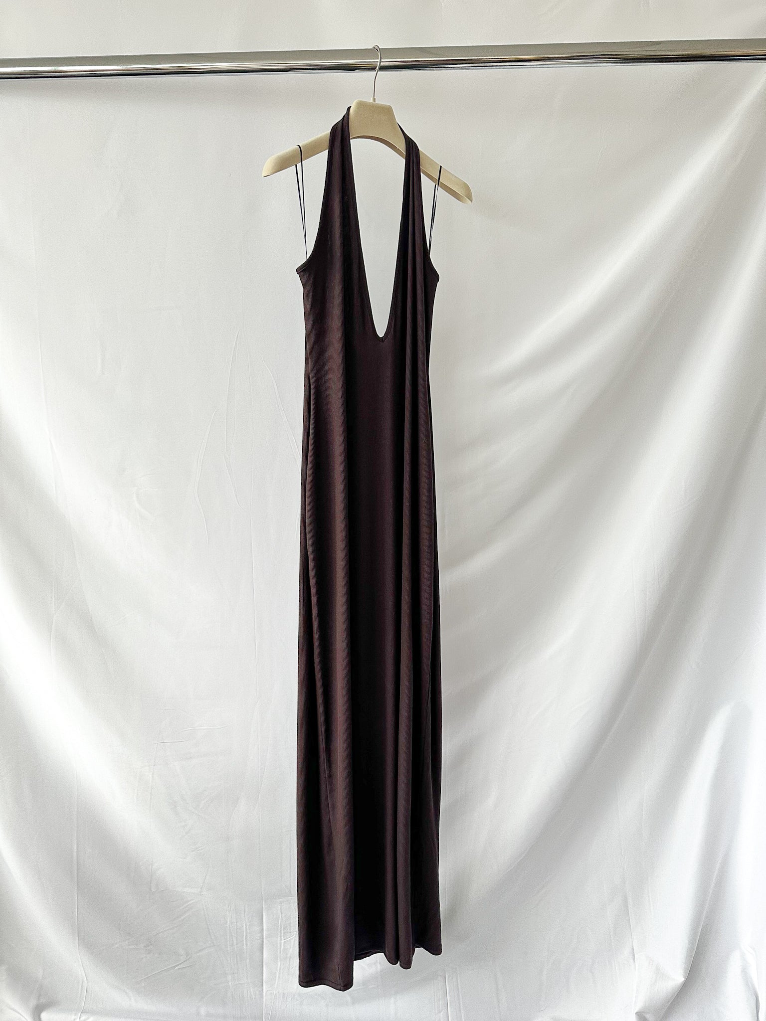 Skims Brown Ribbed Knit Stretch Woven Halterneck Maxi Dress