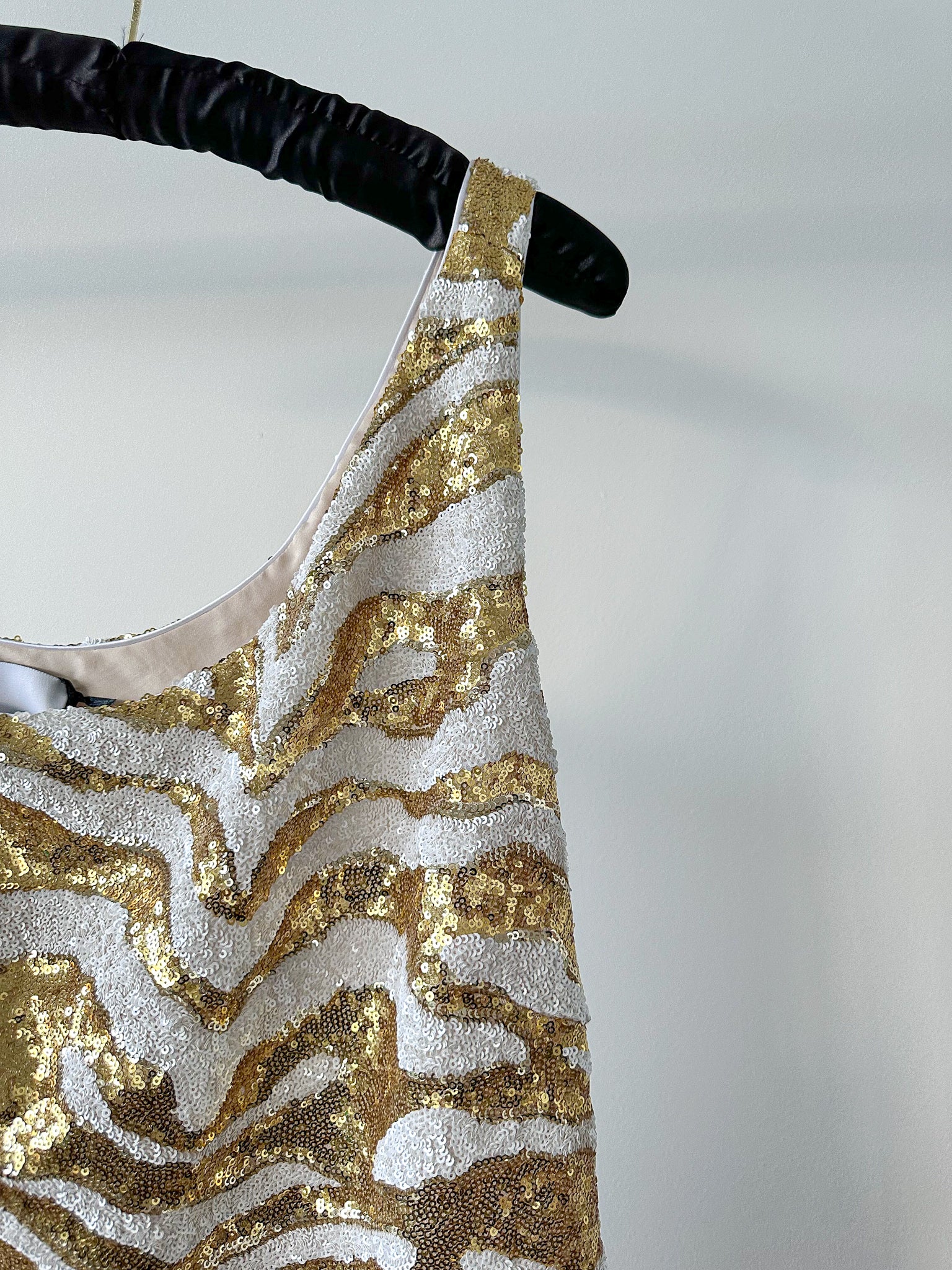 Halpern Tiger Gold White Full Sequinned One Shoulder 70s Disco Party Midi Dress