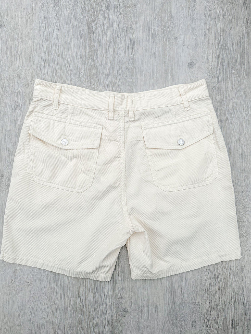 Drake's Fatigue Ecru White Cotton Corduroy Needlecord Shorts - House Of Huntington