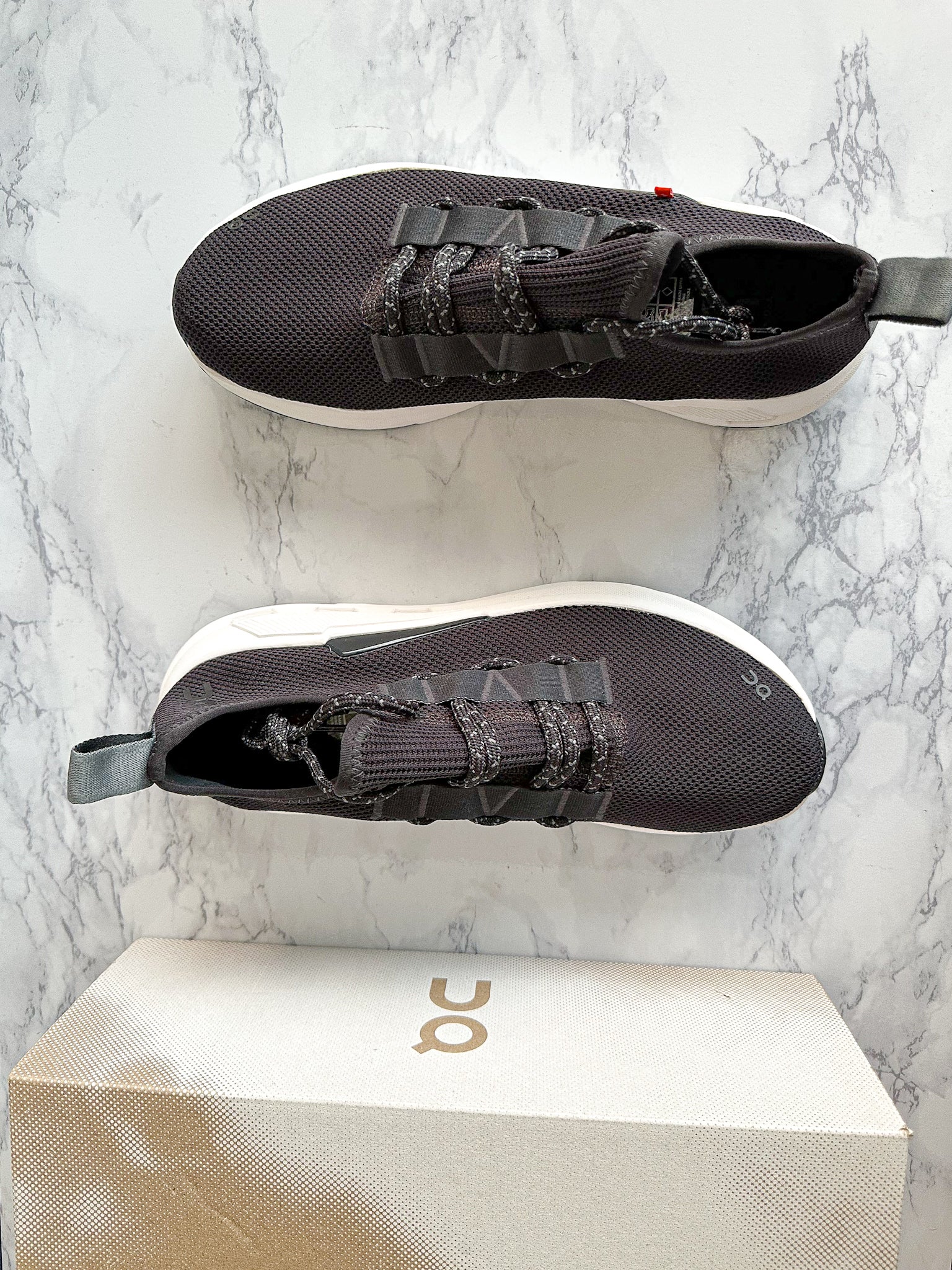 On Running Cloudeasy Black Rock Sneakers