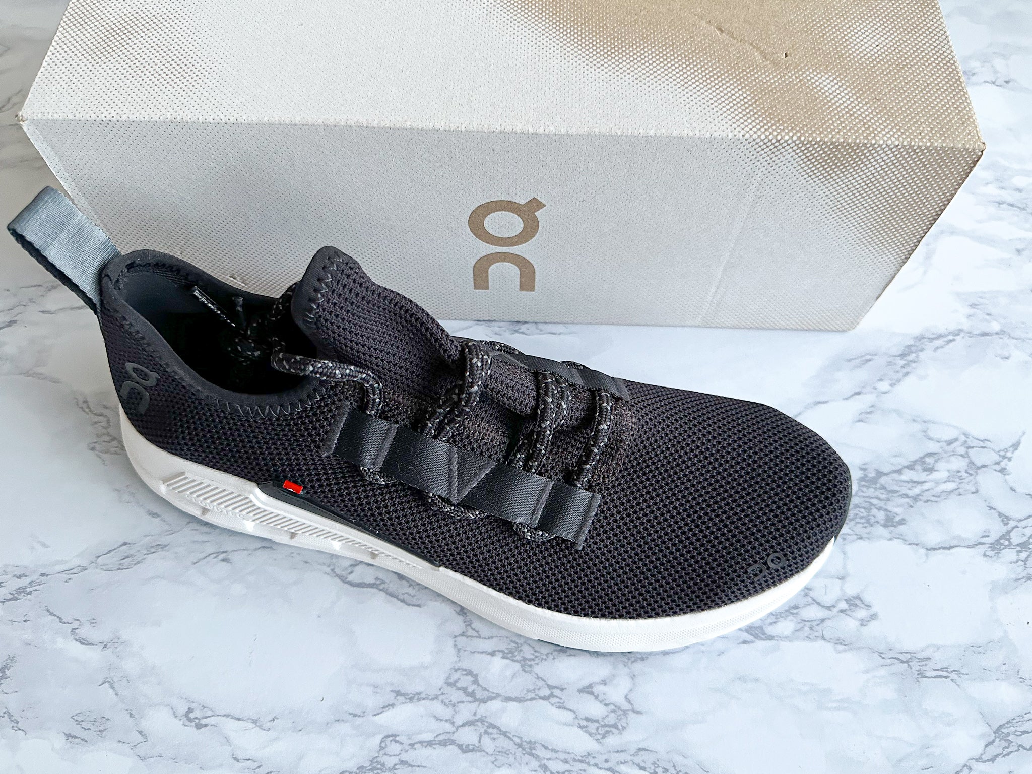 On Running Cloudeasy Black Rock Sneakers
