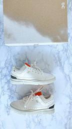 On Running The Roger Centre Court White Black Sneakers
