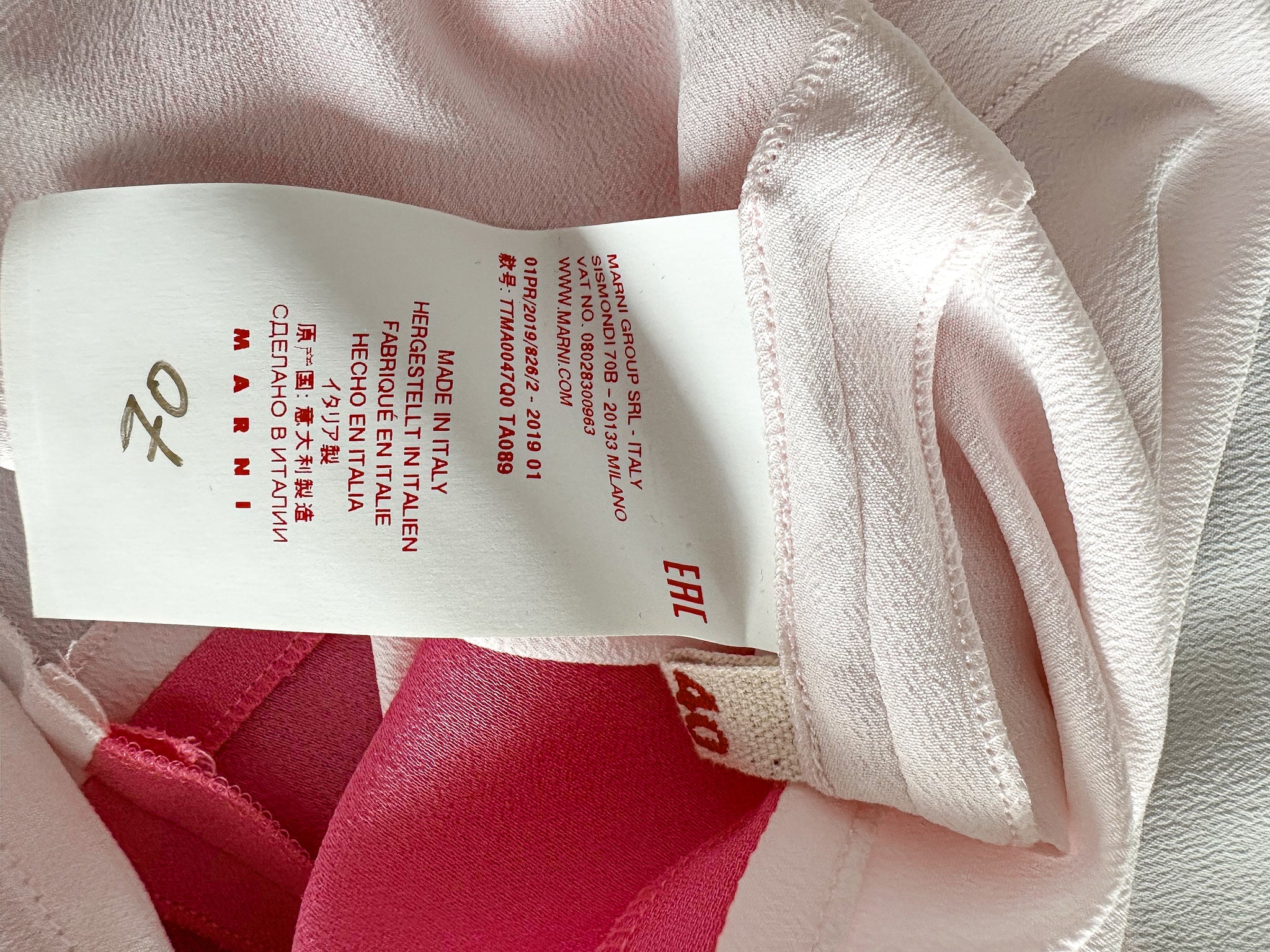 Chemisier sans manches en crêpe à rayures roses Marni avec col noué