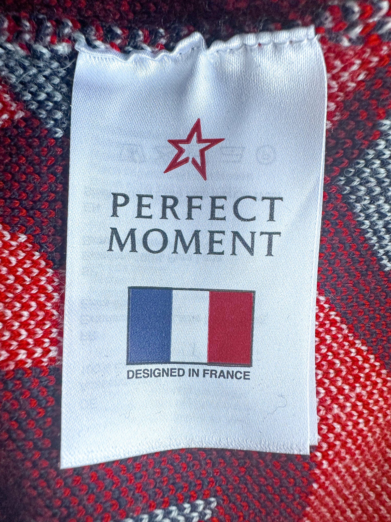 Perfect Moment Bobble Knit Ski Star Print Logo Beanie Hat
