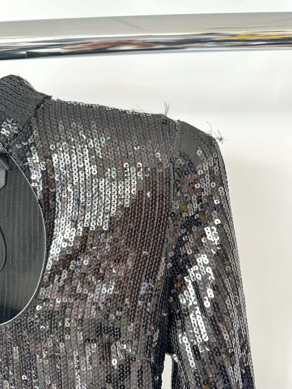 De La Vali Lazarus Black Sequinned Keyhold Neck Midi Dress