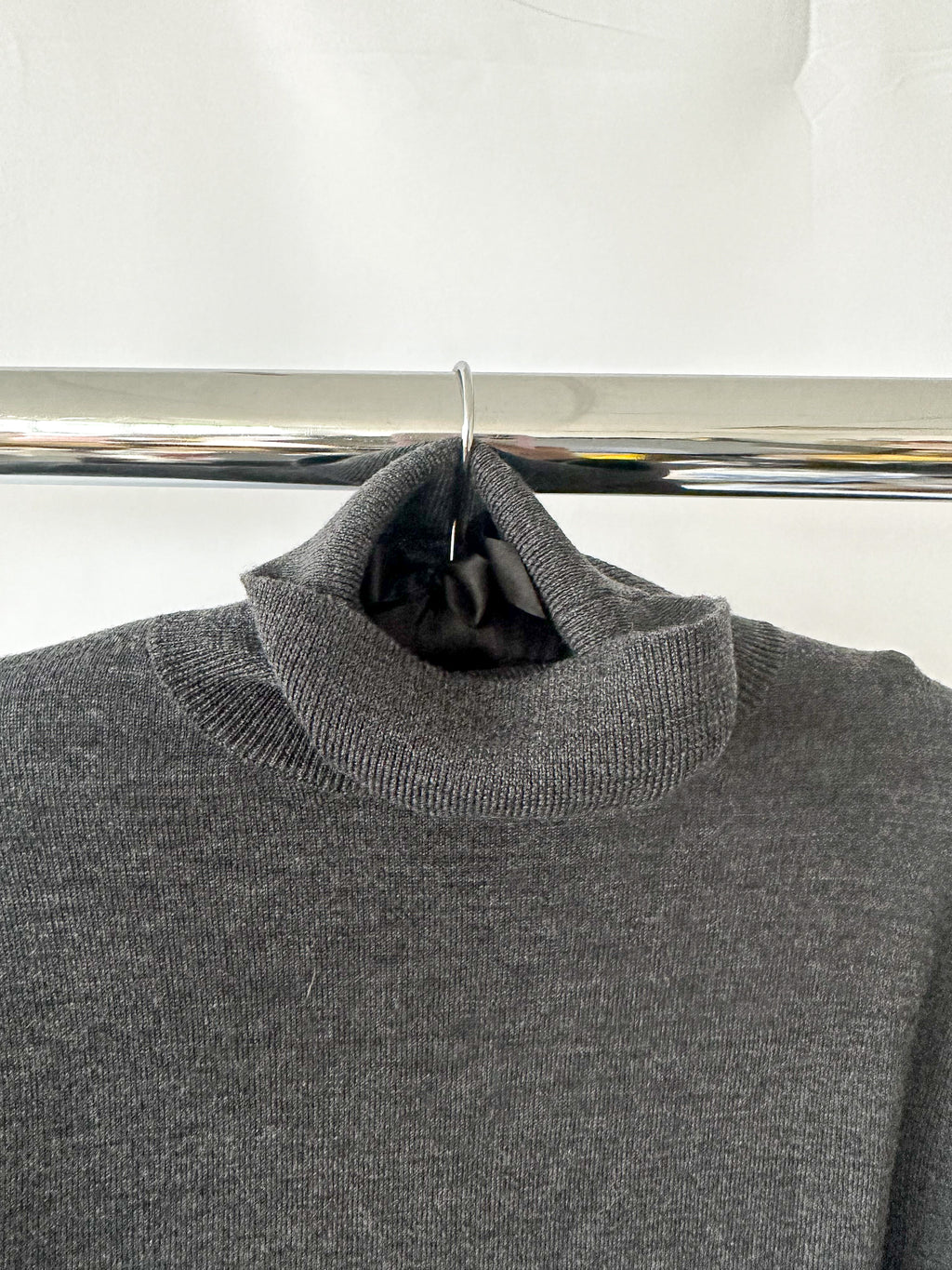 The Frankie Shop Grey Merino Wool Turtleneck Eve Sweater Jumper