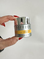 Elizabeth Arden Prevage Anti-Aging Hautpflege-Set (Prevage Serum in Originalgröße + Reinigungsgel + mehr) im Kulturbeutel