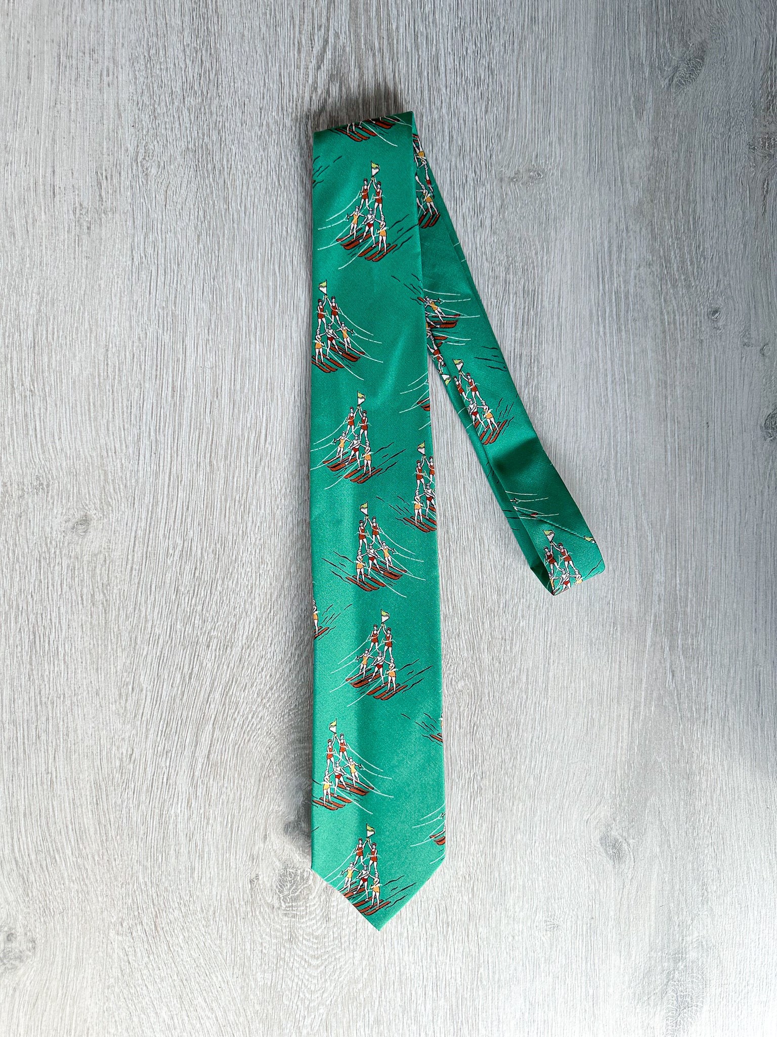 Drake's Green Water Ski Girls Pattern Tie - House Of Huntington