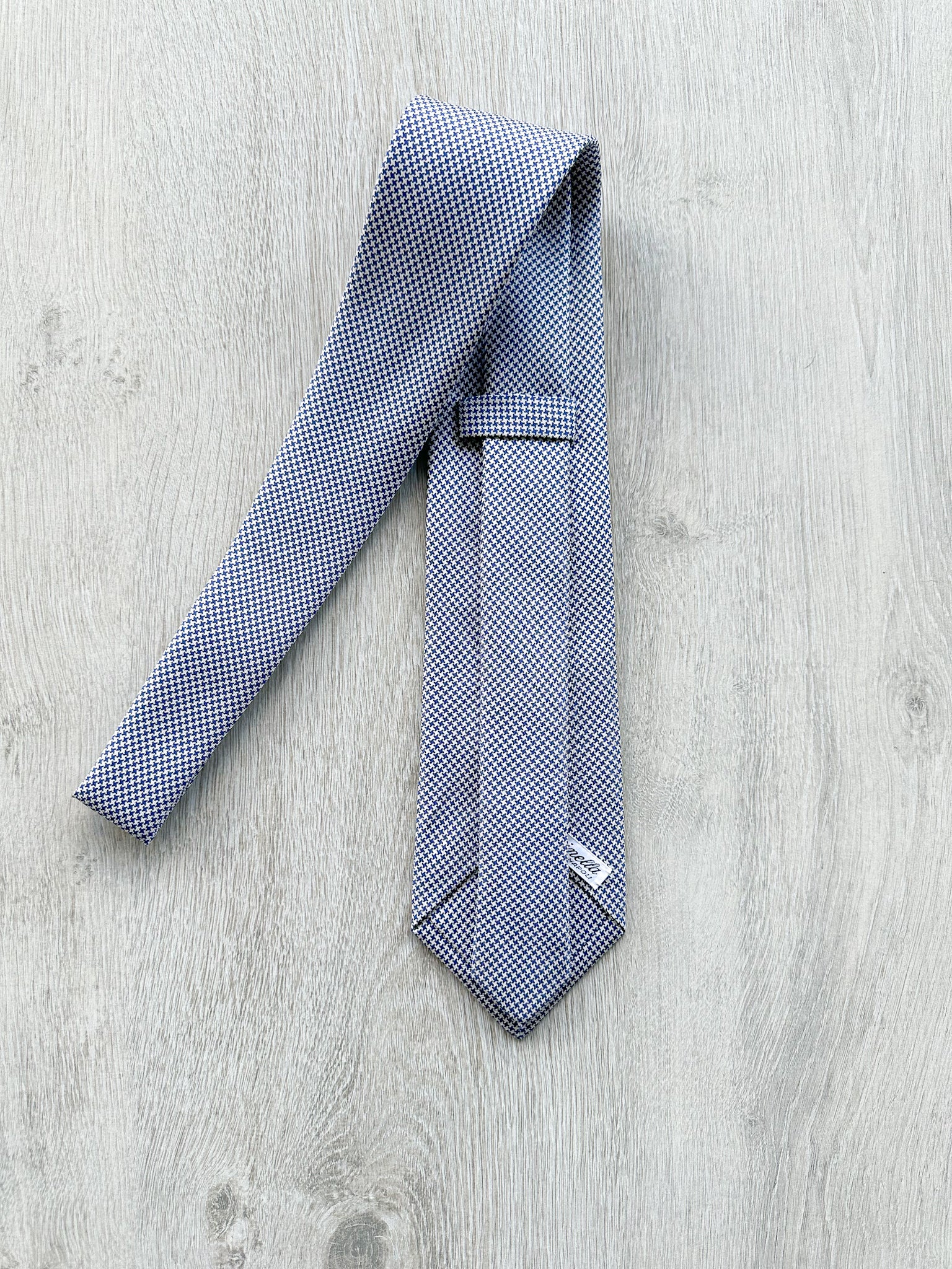 E Marinella Navy Blue White Dogtooth Print Silk Tie