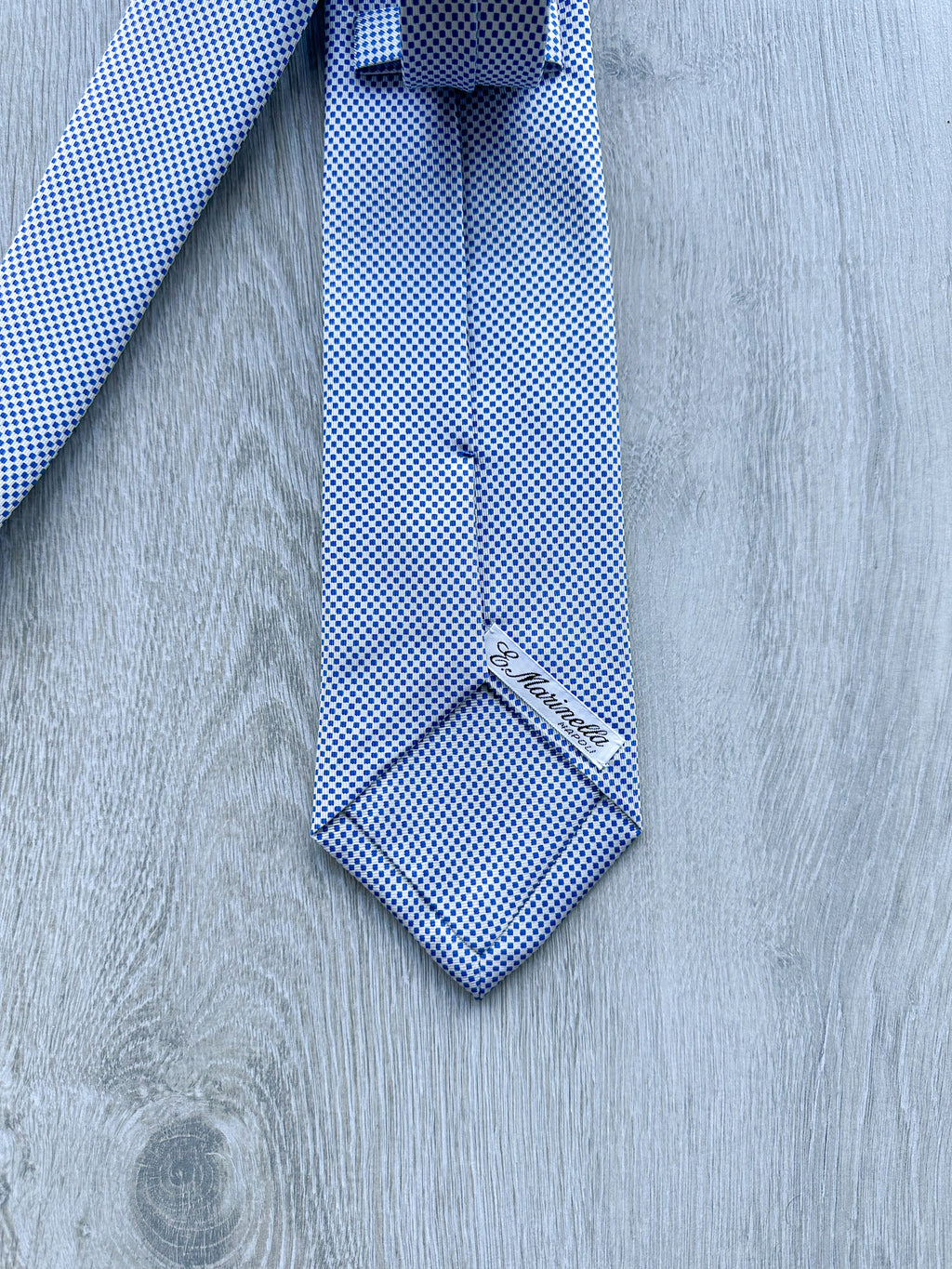 E Marinella Cravate en soie à petits pois blanc et bleu