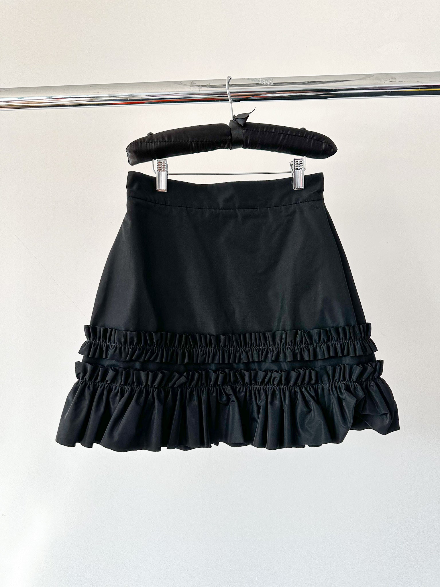 The Vampire's Wife Tribulation Black Taffeta Ruffle Trim Skirt - House Of Huntington