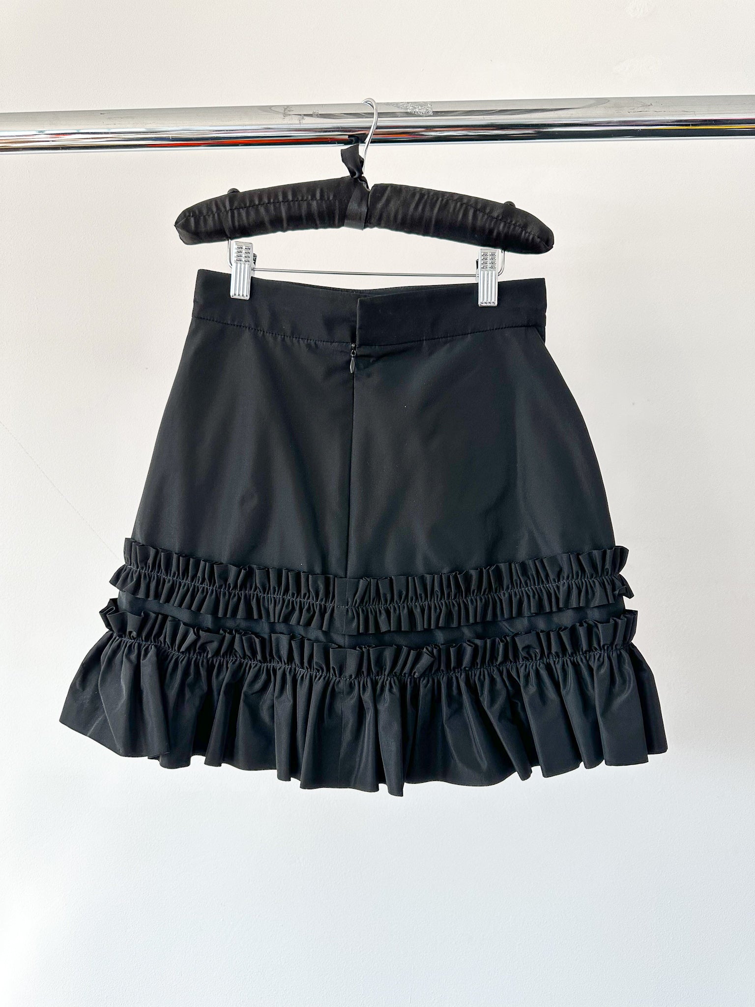 The Vampire's Wife Tribulation Black Taffeta Ruffle Trim Skirt - House Of Huntington